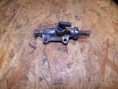 maitre cylindre de frein arrière 