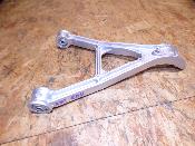 triangle avant droit inférieur 