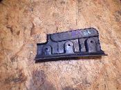 plastique avant droit 