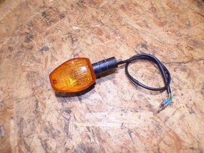 clignotant avant gauche