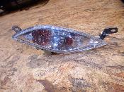 optique avant gauche