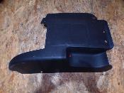 plastique avant droit 