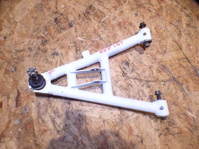 triangle avant droit inférieur 