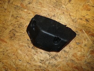 plastique arrière gauche