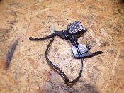 maitre cylindre droit avec poignée frein de parking