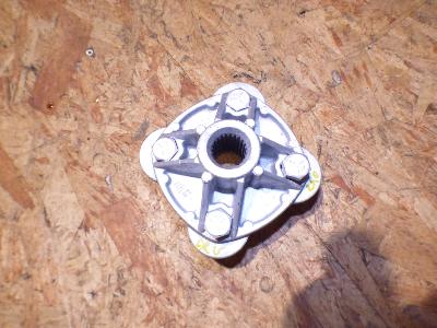 étoile de roue arrière gauche