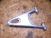 triangle avant droit inférieur 