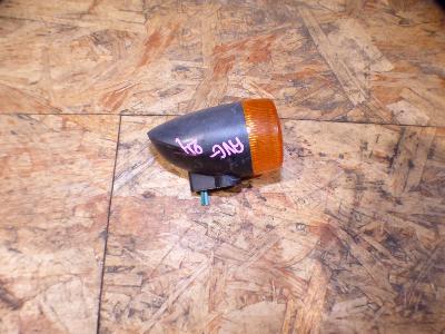 clignotant avant gauche