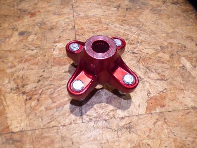 étoile de roue arrière droite 