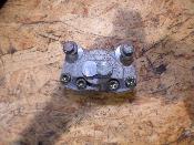 étrier avant gauche