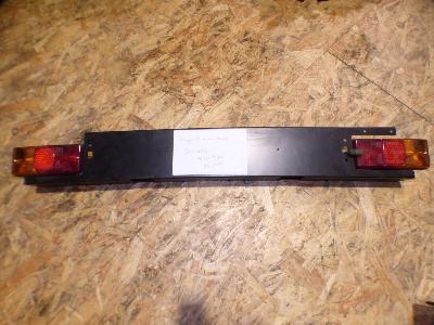 support avec feu arrière 