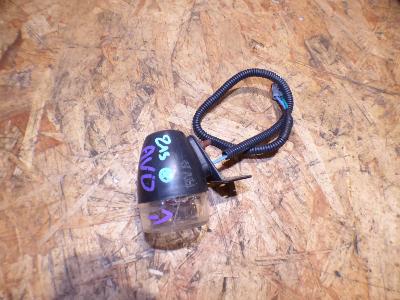 clignotant avant droit 