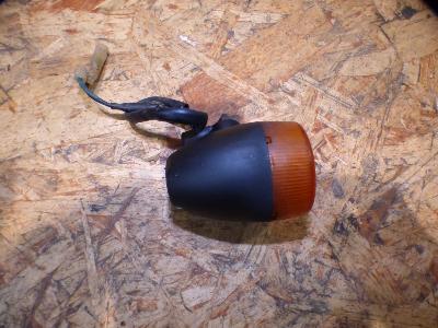 clignotant arrière gauche