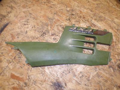 carenage lateral droit 