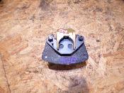 étrier avant gauche