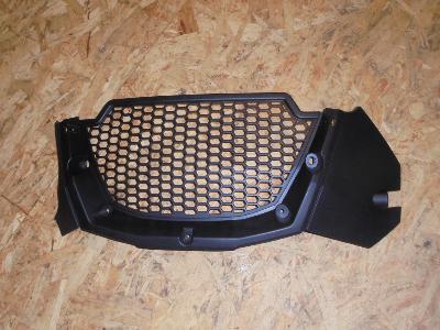 grille avant