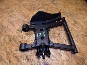 triangle arrière droit inférieur avec protection 