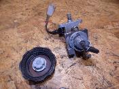 contacteur à clé + bouchon 