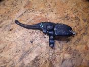 maitre cylindre gauche 