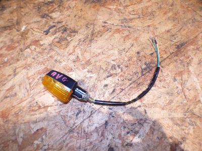 clignotant avant gauche