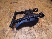 triangle arrière gauche inférieur avec protection 