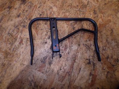 support marche pied gauche