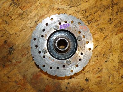 étoile de roue arrière gauche avec disque