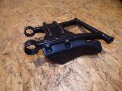 triangle arrière droit inférieur avec protection 