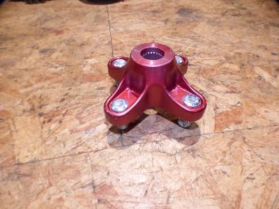 étoile de roue arrière gauche