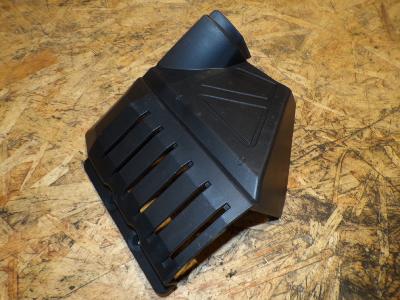plastique arrière droit