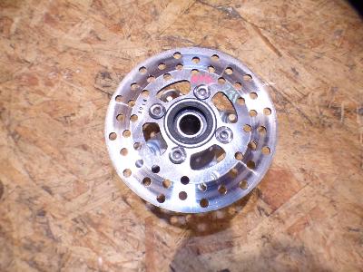 étoile de roue avant gauche avec disque 