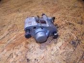 étrier arrière gauche