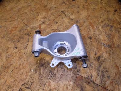 moyeu arrière gauche