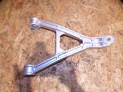 triangle avant gauche inférieur 