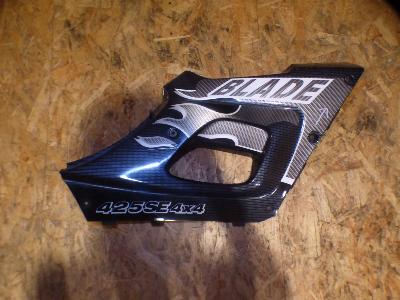 carénage latéral droit 