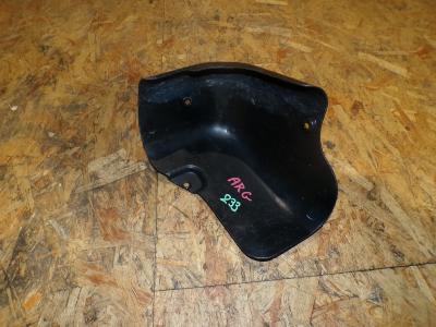plastique arrière gauche