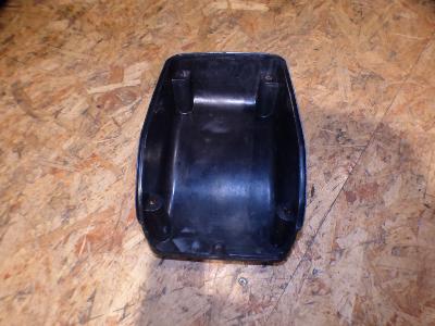 plastique arrière gauche