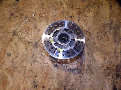 étoile de roue avant droite 