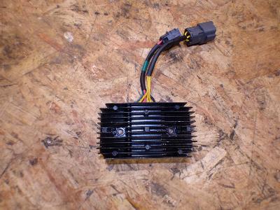 régulateur de tension 