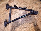 triangle avant droit inférieur 