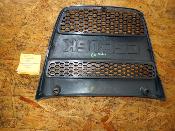 grille de calandre gris