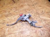 maitre cylindre droit avec poignée frein de parking