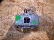 étrier arrière gauche