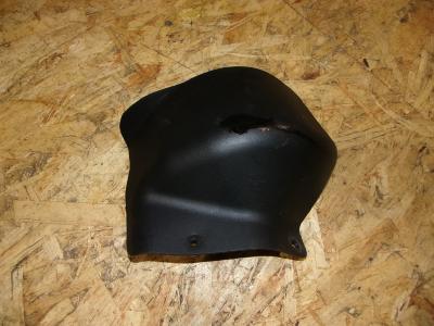 plastique avant gauche