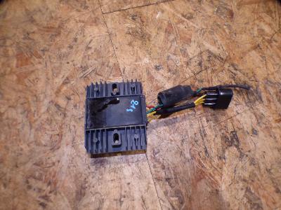 régulateur de tension 