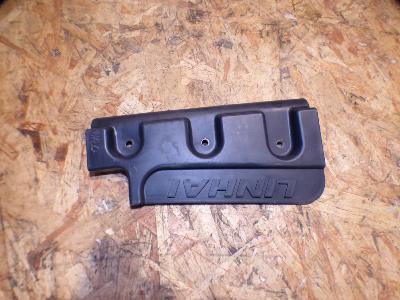 plastique avant droit 